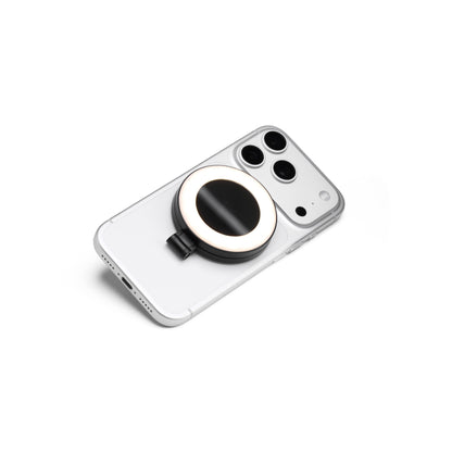 NexaLight visto da dietro: porta di ricarica USB-C e batteria ricaricabile integrata