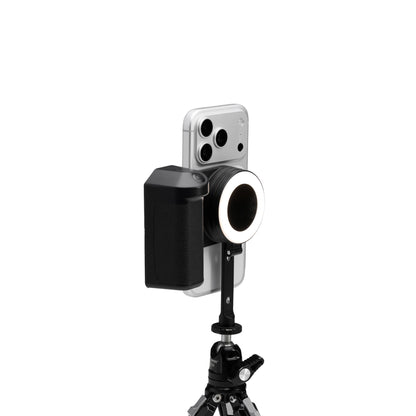 Setup completo NexaCam avvitato su treppiede, pronto per registrare a mani libere